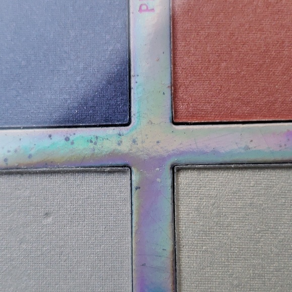 Light Ray's Highlighter 4 Quad Palette. NIP - Picture 5 of 9